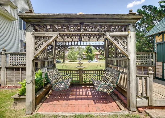 Charming Chesterton Home: W/ Idyllic Location!